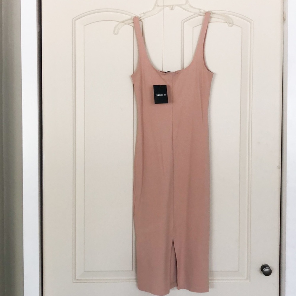 Mauve/light pink bodycon dress